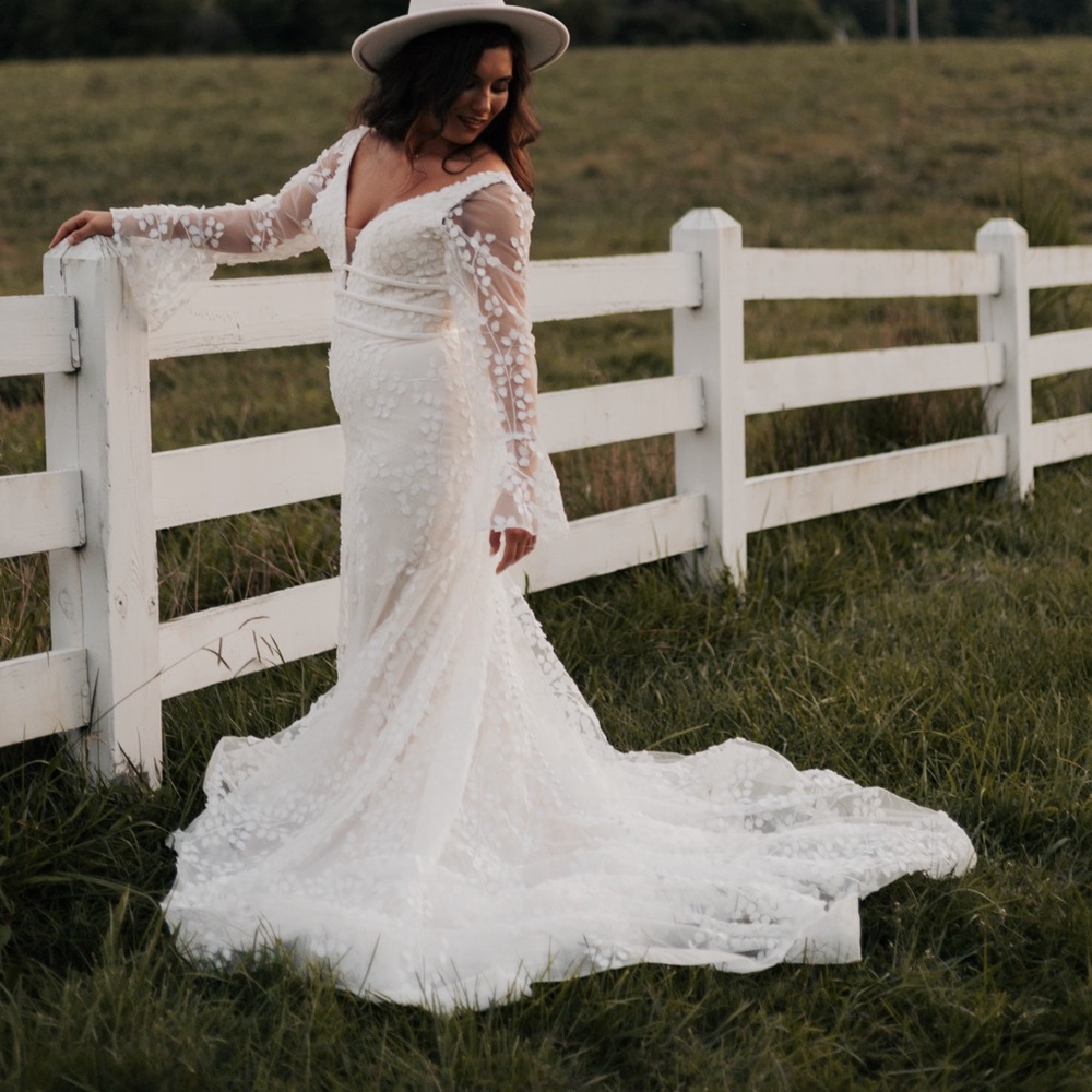 Jimme Huang Aspen Wedding Dress